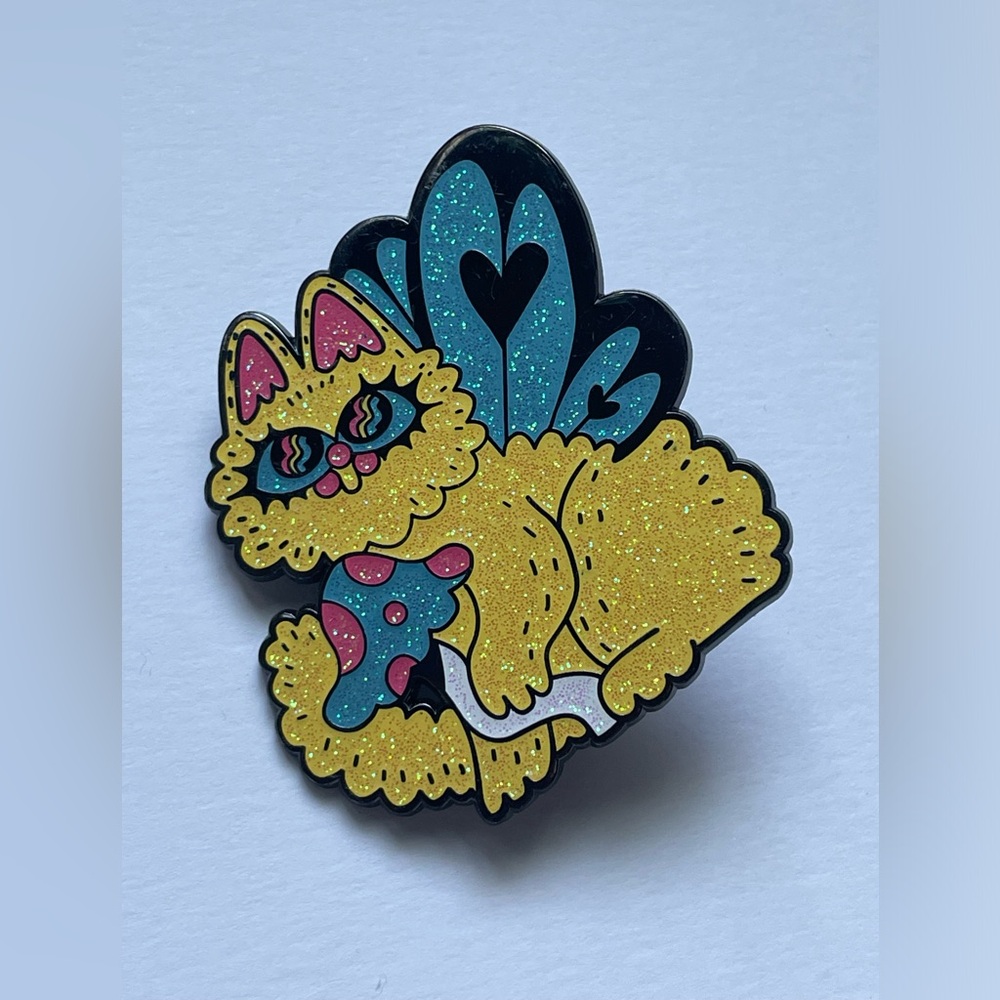 Artisan Glitter Cat With Wings Pin - Picture 3 of 5
